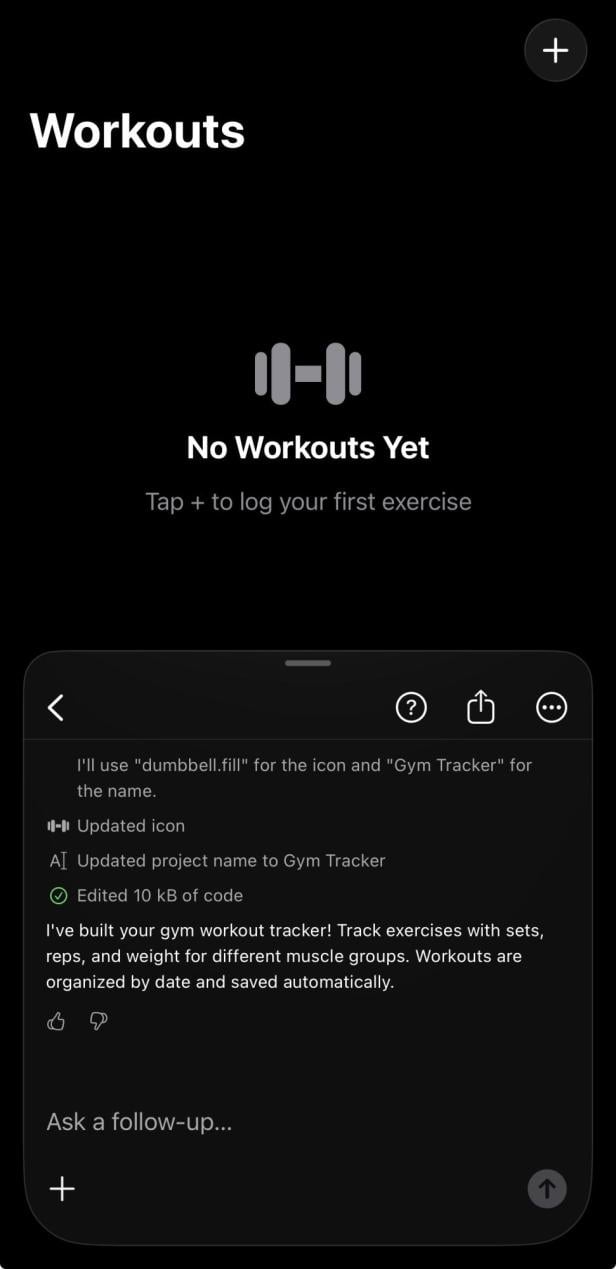 Im Vordergrund die Ausgabe des Chatbots, im Hintergrund das Dashbord der gerade erstellten App