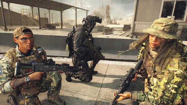 Auch die Battlefield-Version von Ghost (Mitte) bekleckert sich nicht mit Ruhm, wenn es darum geht Rückendeckung zu geben.