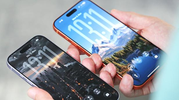 iPhone 17 Pro Max vs. iPhone 17