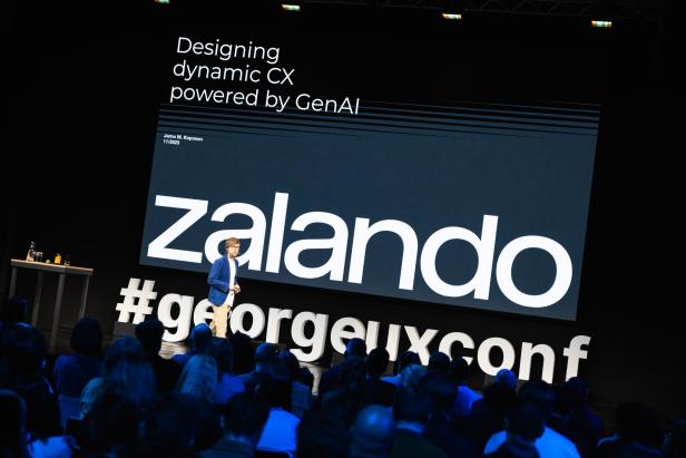 Jarno M. Koponen, Head of AI Product Design bei Zalando, auf der Design-Konferenz "George UX Conf" der Erste Group