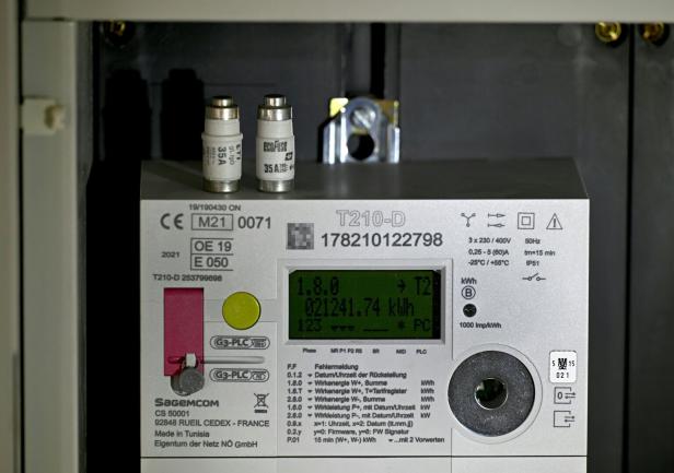 ++ THEMENBILD ++ STROM / DIGITALER STROMZÄHLER / ENERGIE / KLIMA  / ENERGIEKOSTEN / TEUERUNG / STROMPREIS / STROMPREISBREMSE / ENERGIEQUELLEN