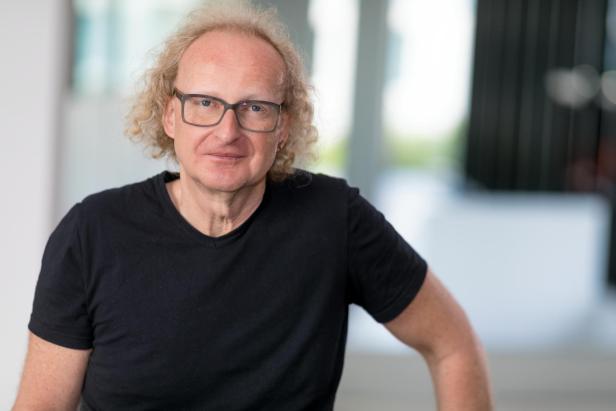 Andreas Bengesser im schwarzen Shirt