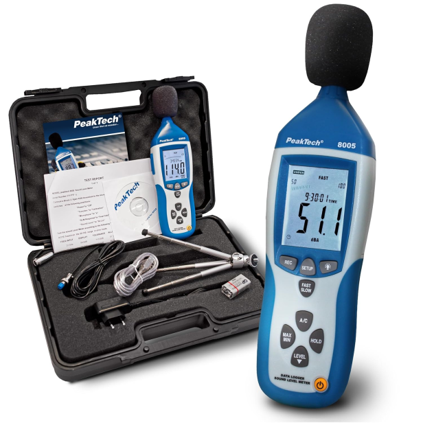 Schallpegelmessgerät PeakTech 8005 mit Zubehör und Transportkoffer.