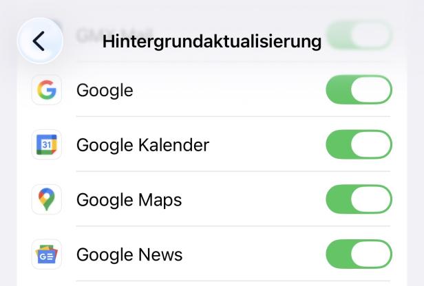 Eine Übersicht an Apps, bei denen die Hintegrundaktualisierung aktiviert ist