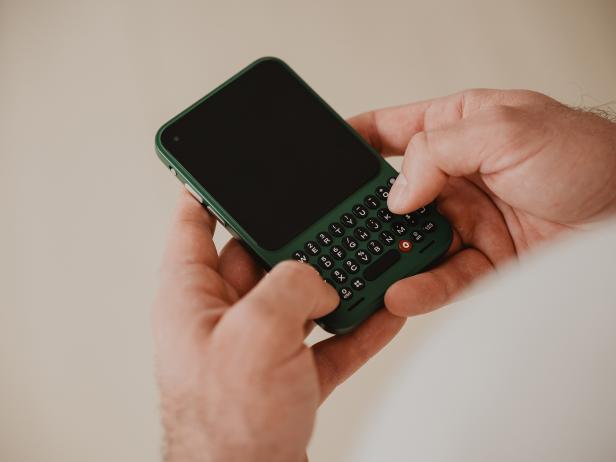 Clicks Communicator