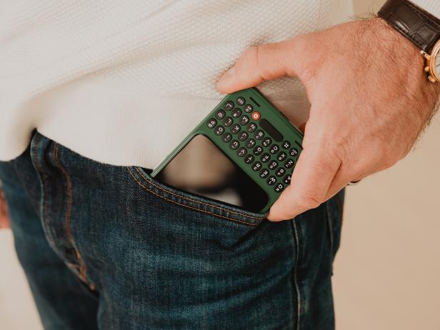 Clicks Communicator