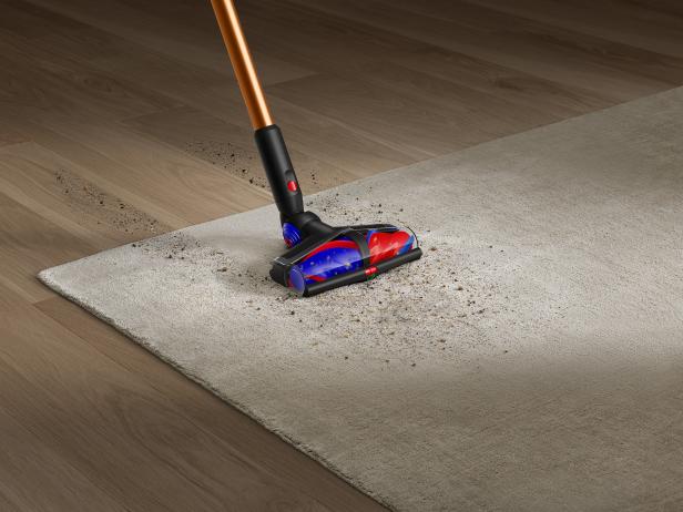 Dyson V16