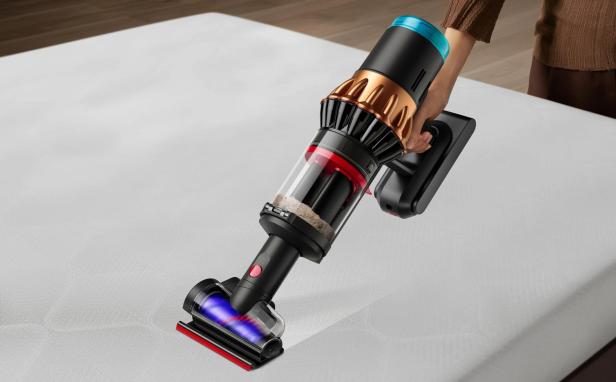 Dyson V16