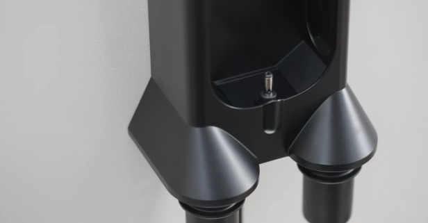 Dyson V16