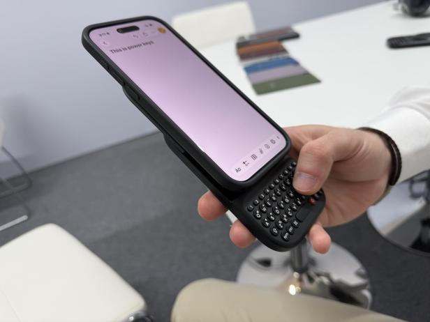 Clicks Power Keyboard
