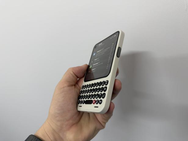 Clicks Communicator