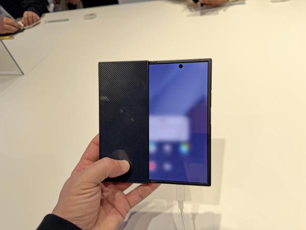 Samsung Galaxy Z TriFold