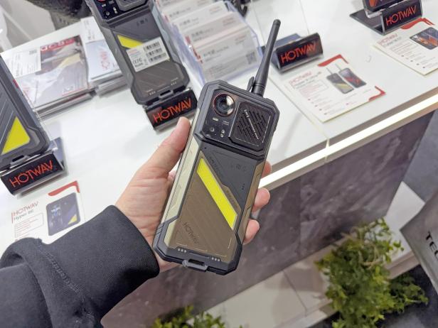 Hotwav Hyper 8 Ultra (Walkie-Talkie)