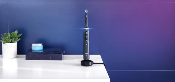 Oral-B iO Series 10