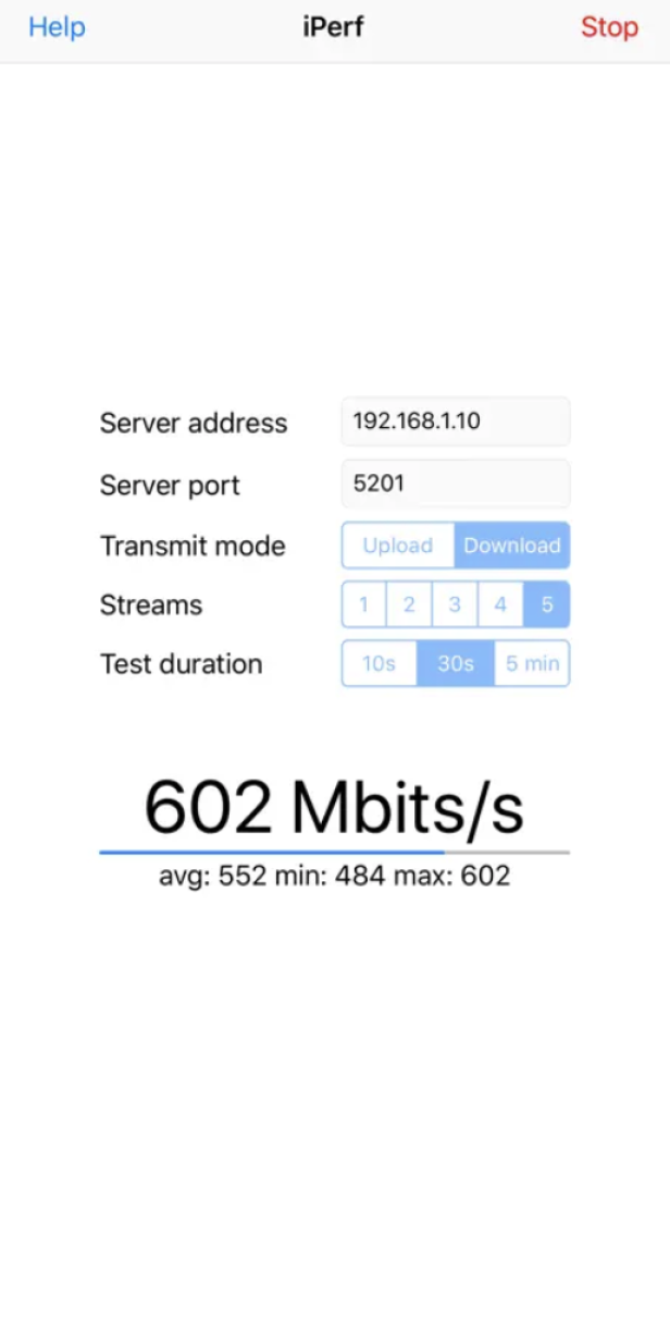 Oberfläche der iPerf-App mit Darstellung der Bitrate