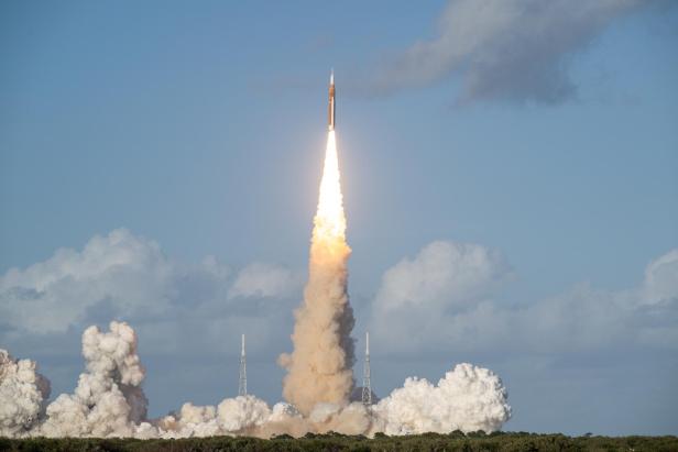 Das SLS brachte die Artemis-II-Crew im Orion Raumschiff am 1. April ins All 