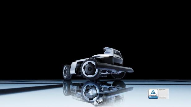 Der Navimow Mähroboter mit Allradantrieb und TÜV Rheinland „Lawn Care“-Zertifikat steht auf reflektierendem Untergrund vor schwarzem Hintergrund.