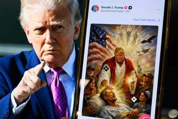 Trump teilte ein Bild von sich als Jesus