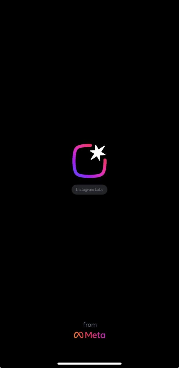 Splashscreen von Instatns mit dem Logo in der Mitte.