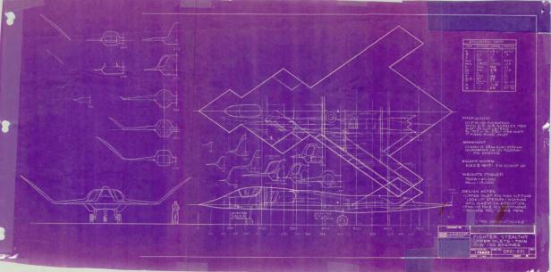 Ein Bauplan zeigt einen futuristischen Stealth-Fighter