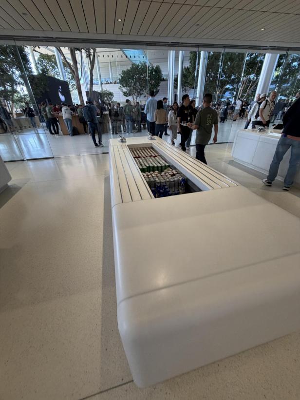 Eindrücke vom Apple Park im Rahmen der WWDC 2026