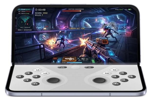 Ein Foldable-Smartphone zeigt ein Shooter-Spiel mit eingeblendeten virtuellen Gamepads und Steuerflächen.