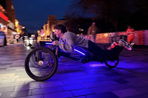 Swerv mit Fahrer