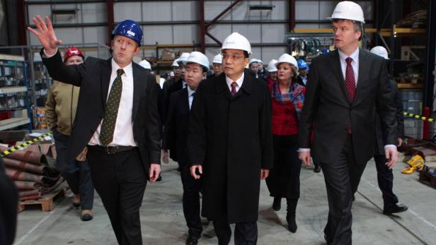 Besuch der chinesischen Delegation in der schottischen Fabrik im Jahr 2011