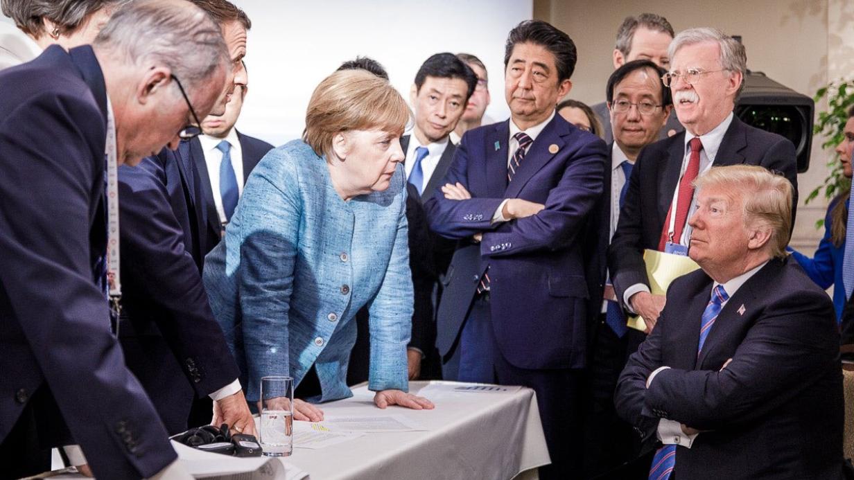 Trump Merkel Foto Wird Zur Meme Vorlage