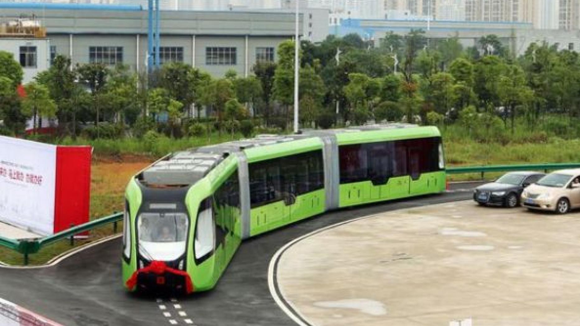 China plant schienenlose Straßenbahn