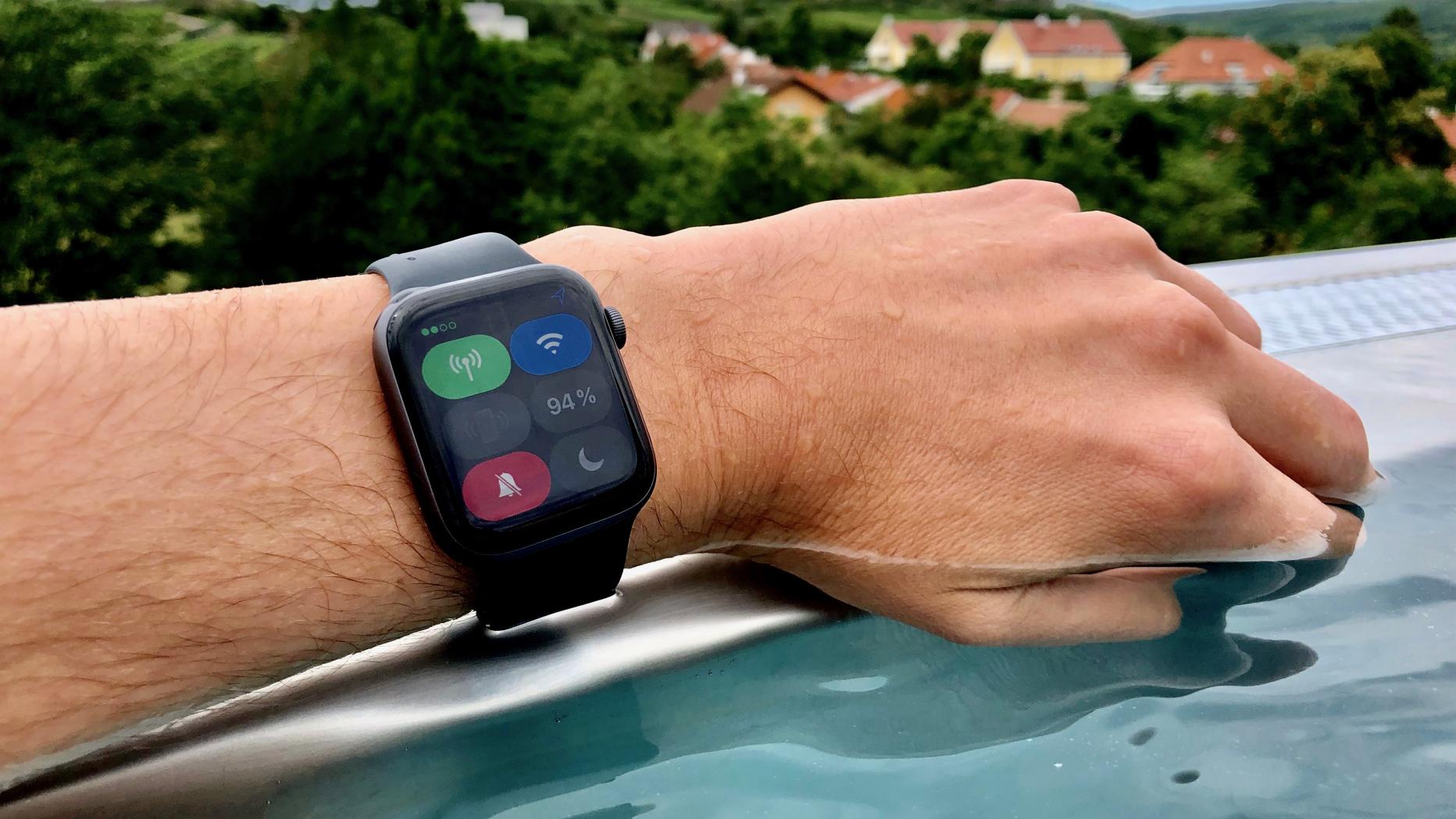 esim in apple watch 4