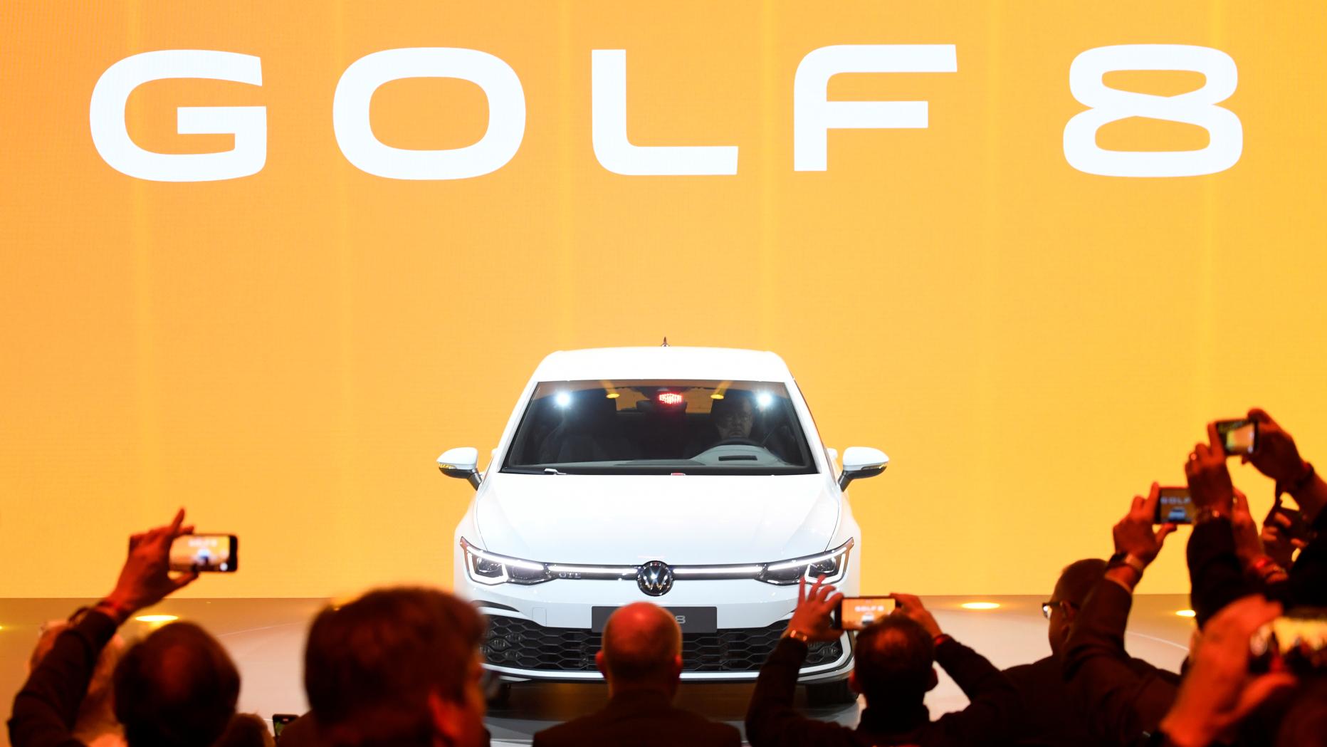 Vw Stellt Golf 8 Mit Id 3 Inspiriertem Interieur Vor Futurezone At