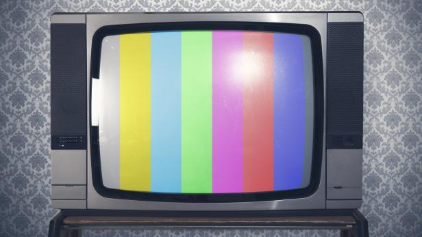 Wer noch analoges Fernsehen nutzt, muss bei den Kabelbetreibern bald umsteigen