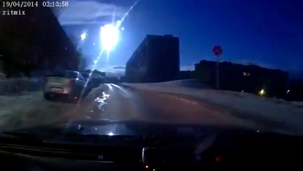 Erneut verglühender Meteor in Russland gefilmt