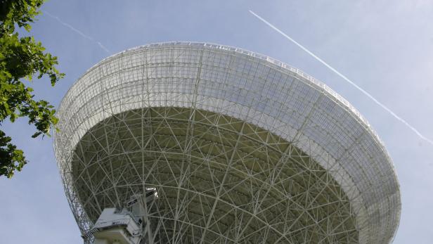 Auch das vom Max-Planck-Institut betriebene Radioteleskop im deutschen Effelsberg war an der Untersuchung beteiligt