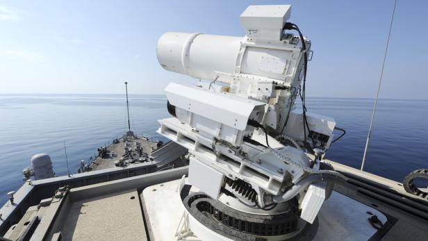 Laser-Kanone auf der USS Ponce