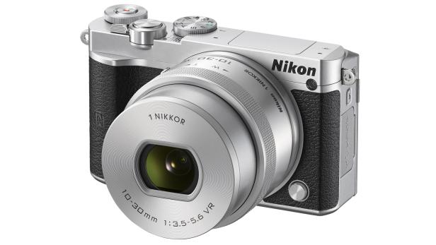 Nikon 1 J5 Systemkamera