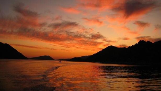 Eine Rundfahrt um die türkische Insel Kas in einer privaten Segelyacht und mit einer persönlichen Crew ...