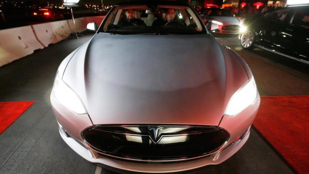 Tesla stellt bisher ausschließlich Luxus-Autos her. Der Massenmarkt soll 2017 erobert werden.
