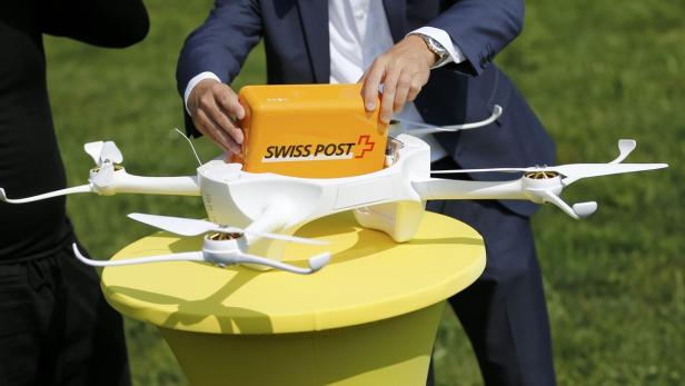 Die Drohne der Schweizer Post soll unter anderem Dörfern in Notlage helfen