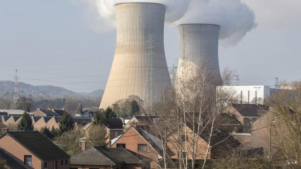 Atomkraftwerk in Tihange, Belgien