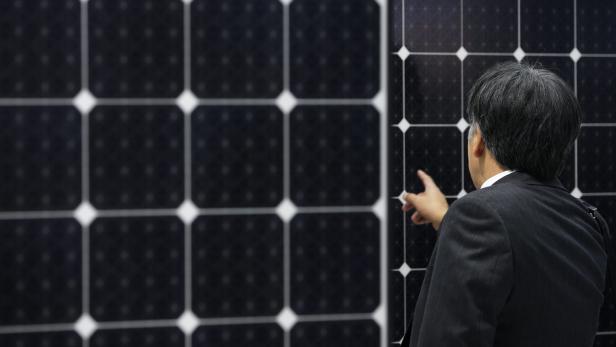 Neue Solarzellen könnten auch Regenwasser zur Stromerzeugung nutzen