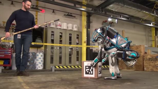 Boston Dynamics zweibeiniger, humanoider Roboter Atlas