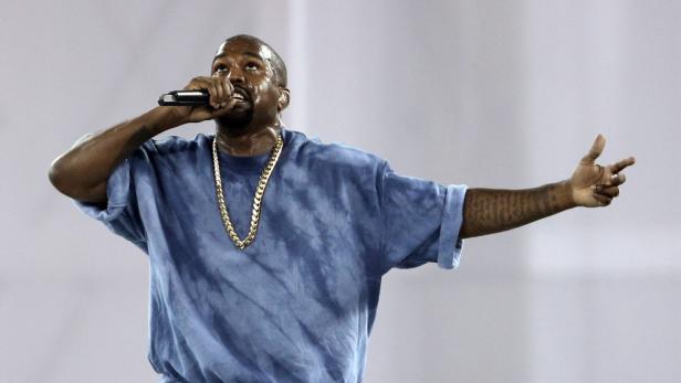 Hat wegen der breiten Vermarktung seines jüngsten Albums Ärger: Kanye West