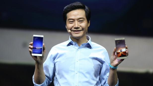 Lei Jun, CEO von Xiaomi, bei einer Produktvorstellung im November 2015