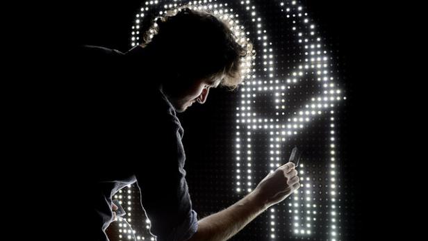 14647241209_233d7f8fb2_z.jpg Water Graffiti sind beim Ars Electronica Festival eine umweltfreundliche Kunstform