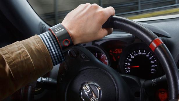 Nissan Nismo Concept Watch Smartwatch