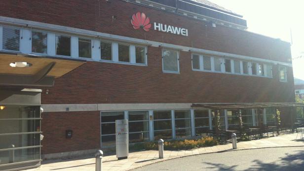 Von außen gesehen ein schlichtes Bürogebäude: Das Huawei-Forschungszentrum im Stockholmer Vorort Kista.