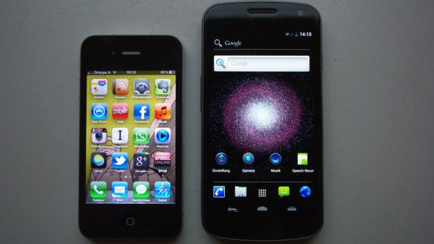 iPhone (links) im Vergleich zum Galaxy Nexus (rechts)