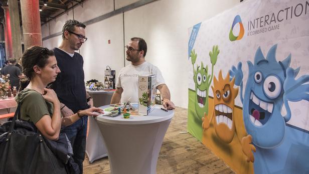 Stand des Spiele-Start-ups Rudy Games beim Fette Fische Bazar in Wien